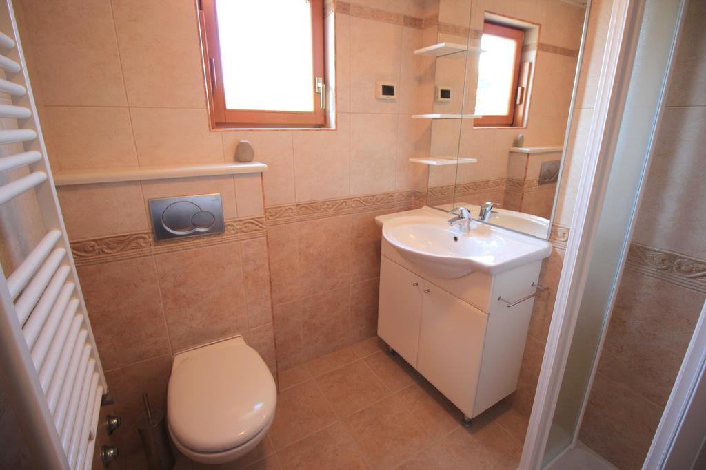 Holiday Home Valmoneda Ровінь Номер фото
